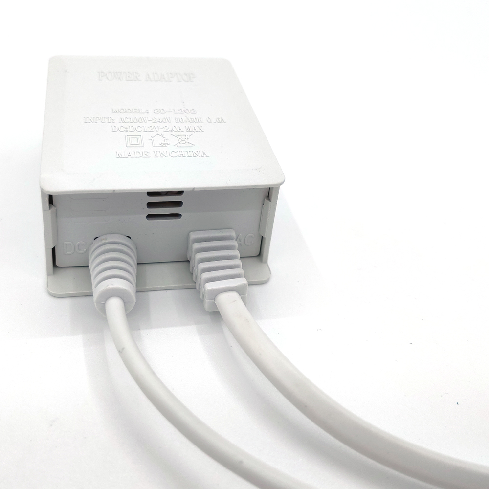 White AC 100-240V Input DC 12V - đánh giá và giá Outdoor Power Plug In